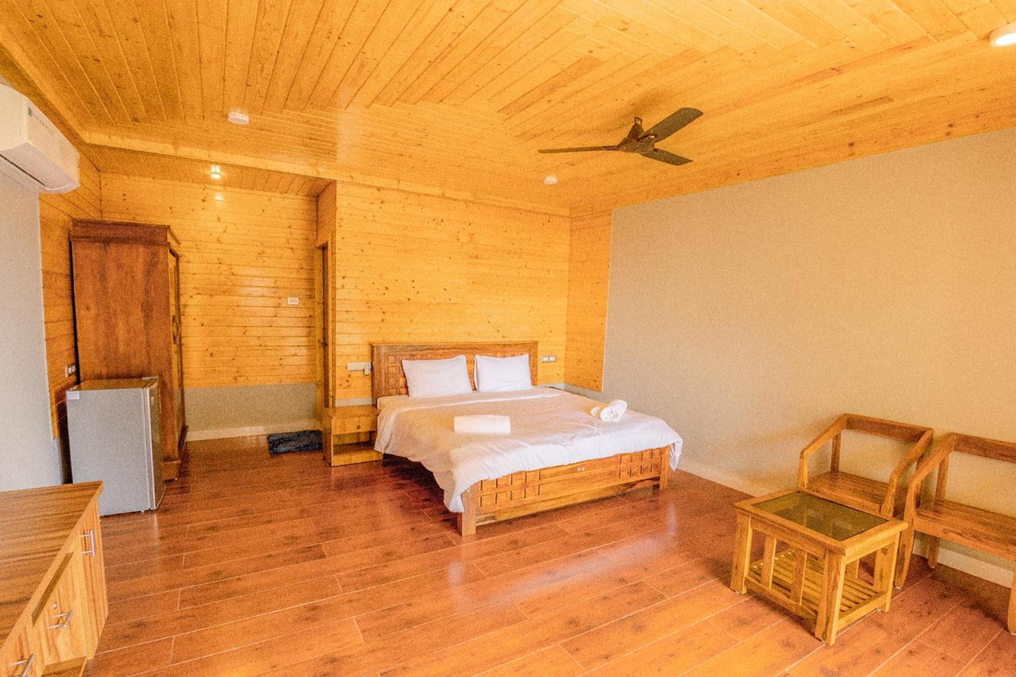 The O2H Agonda Beach Resort Exterior photo