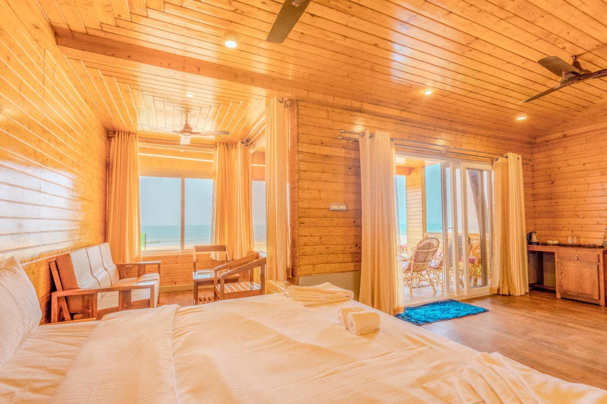 The O2H Agonda Beach Resort Exterior photo