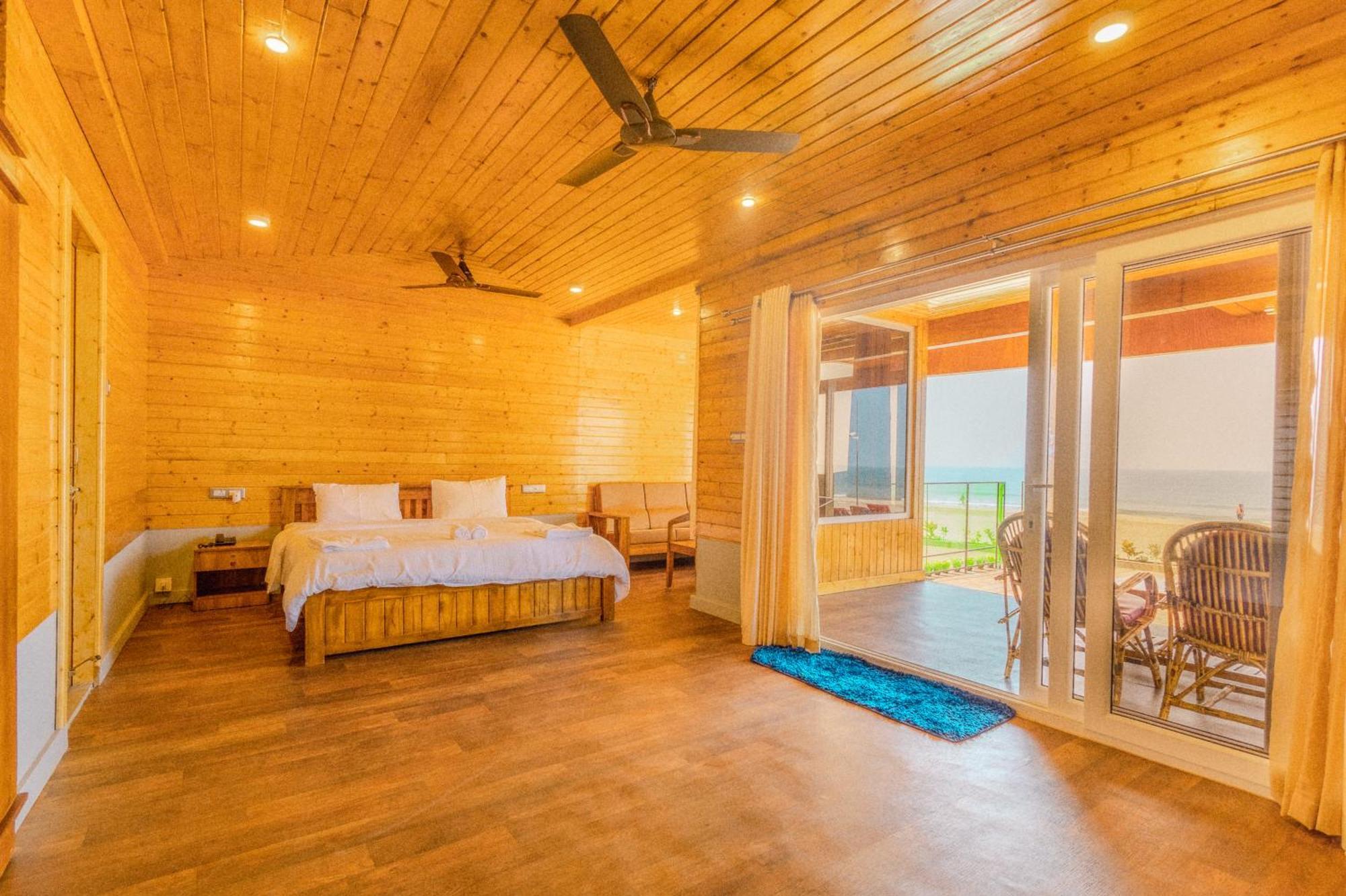 The O2H Agonda Beach Resort Exterior photo