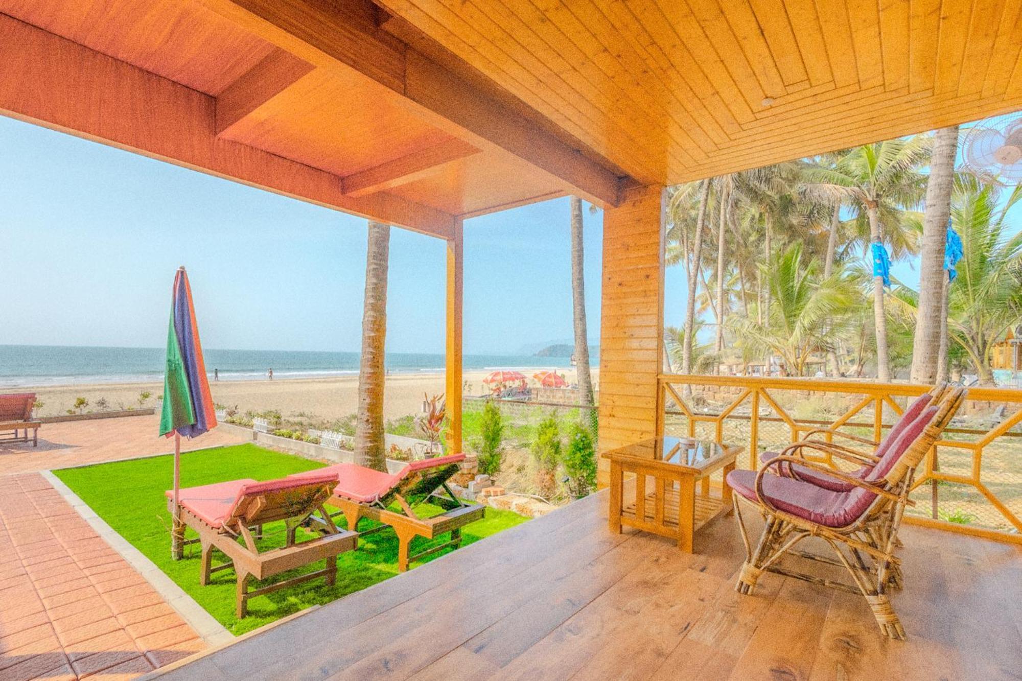 The O2H Agonda Beach Resort Exterior photo